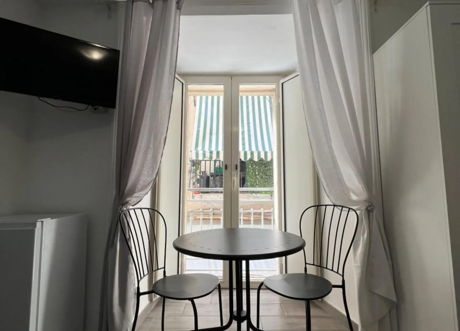 Napoli Vibes Rooms Italy
