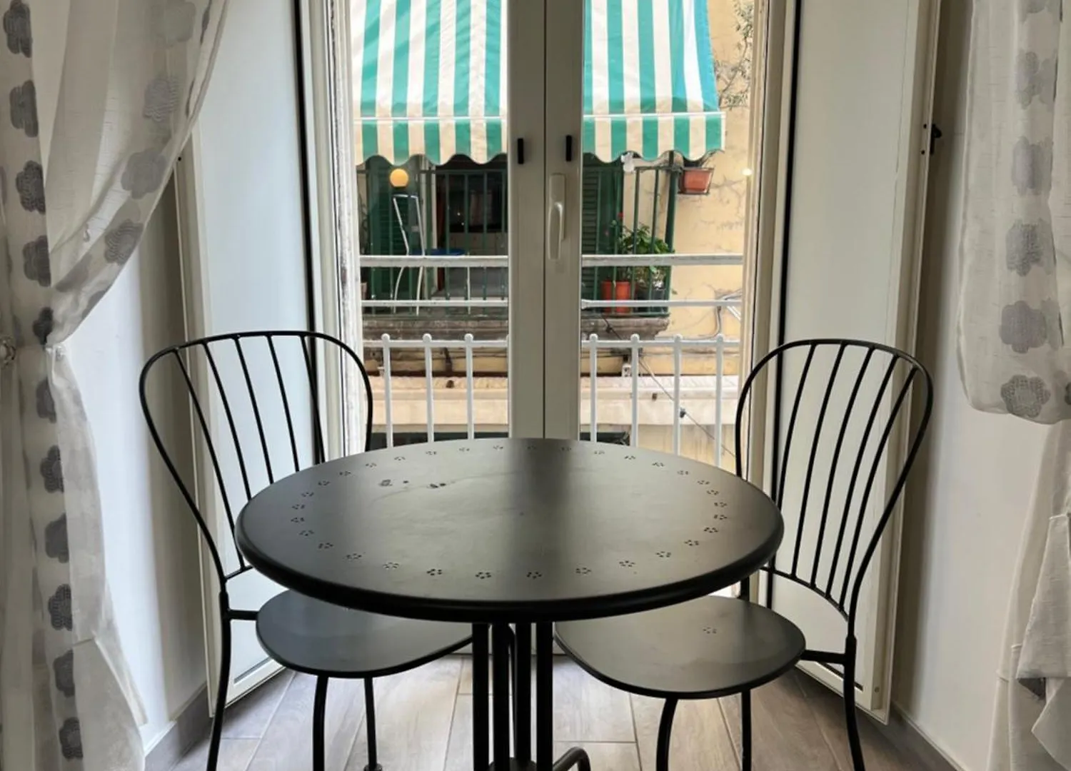 Guest house Napoli Vibes Rooms