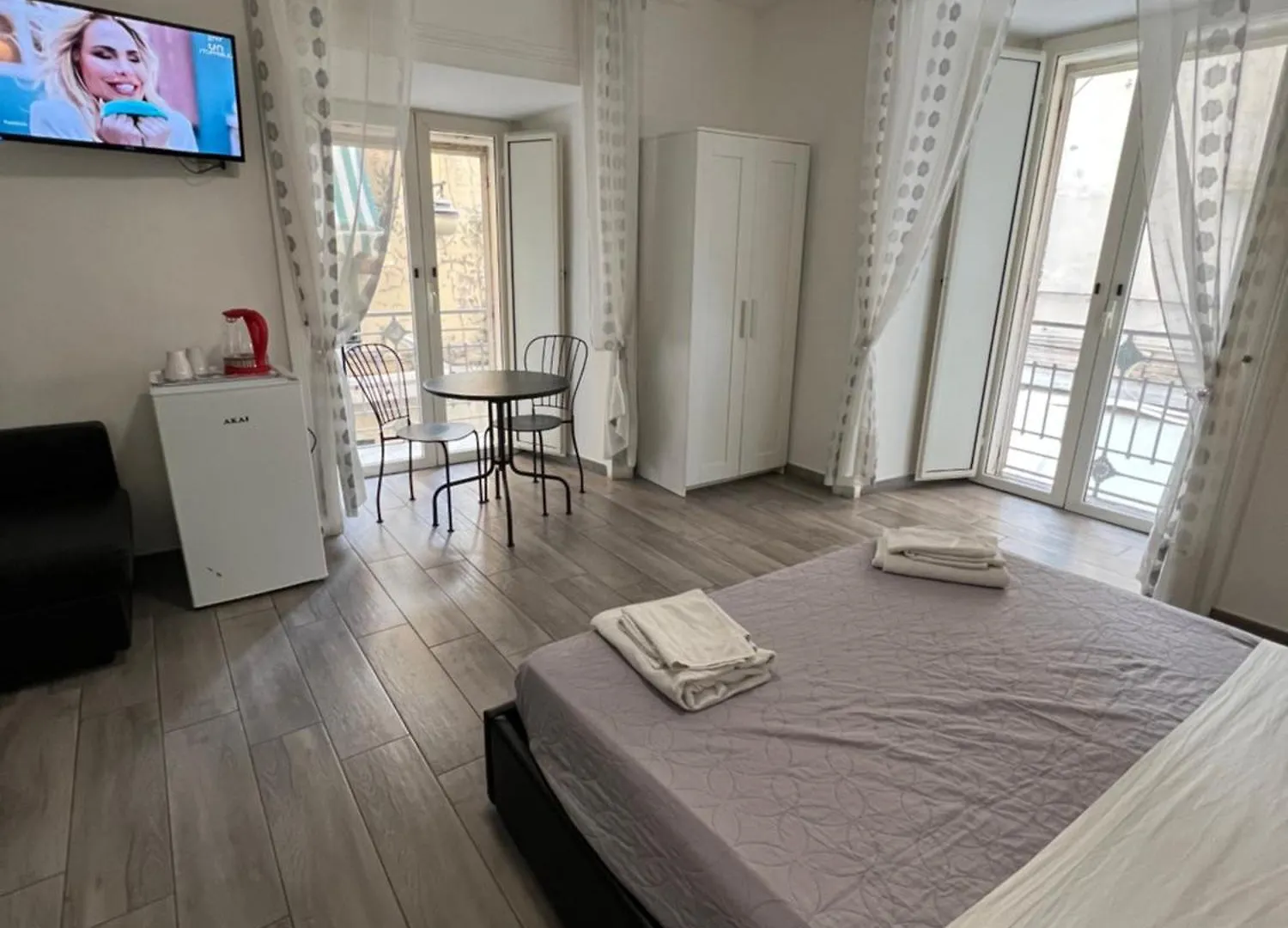 Napoli Vibes Rooms Italy